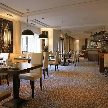 Luitpold 4*